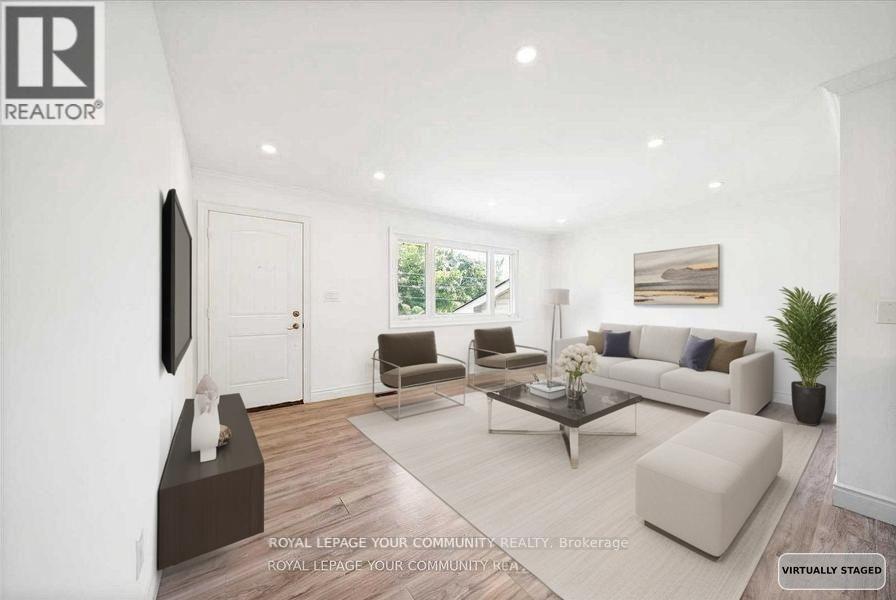 Upper - 93 Westmount Drive S, Orillia, Ontario L3V 6E2 - Photo 5 - S12572390