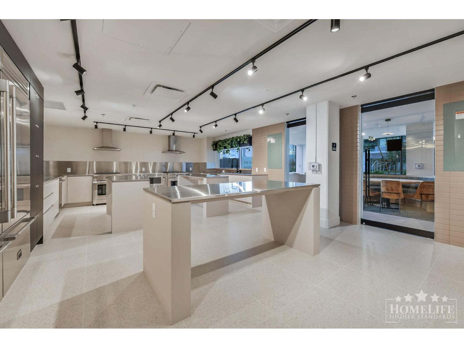 2910 13573 98a Avenue, Surrey, British Columbia  V3T 0X1 - Photo 25 - R3072621