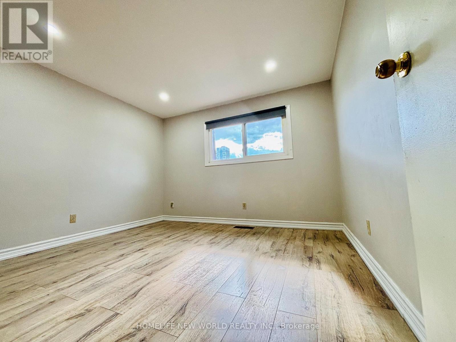 206 - 275 Broadview Avenue, Toronto, Ontario  M4M 3H5 - Photo 9 - E12606706