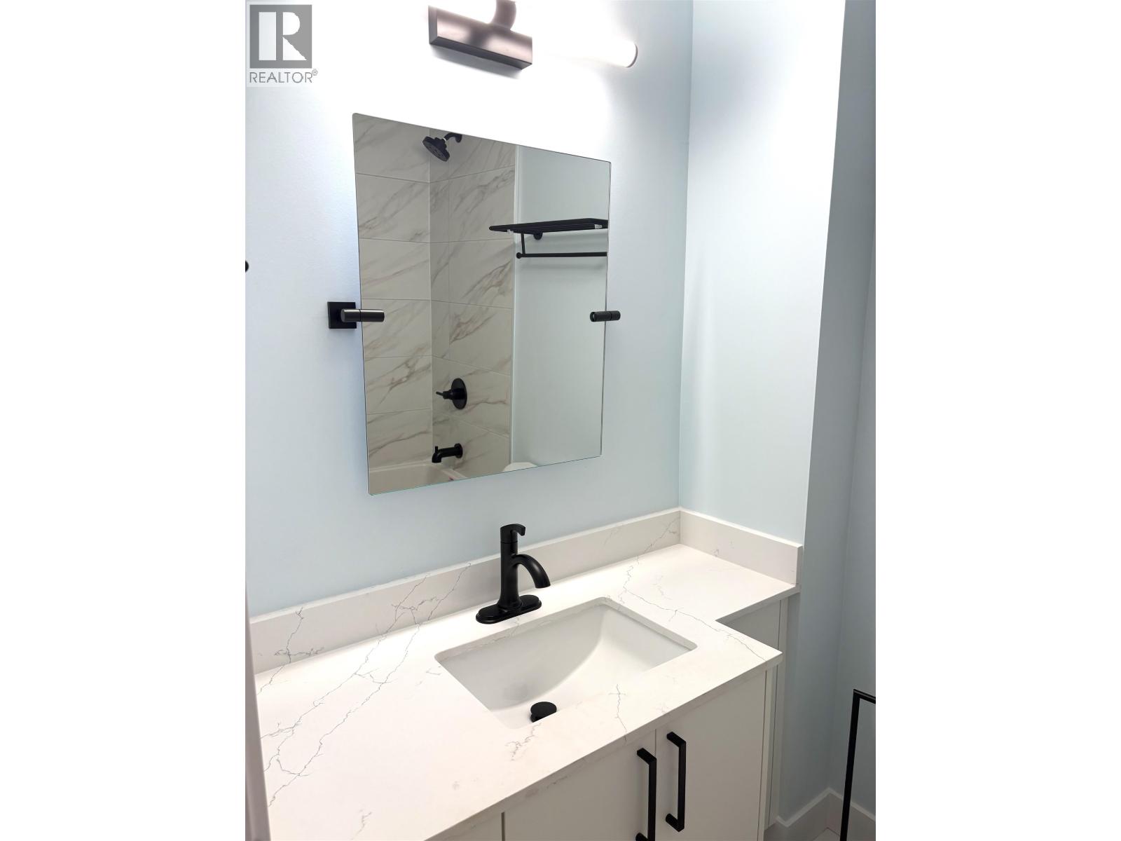 102 200 Westhill Place, Port Moody, British Columbia  V3H 1V2 - Photo 9 - R3061813