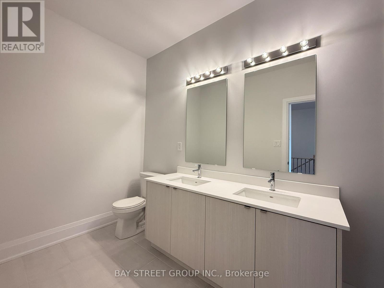 183 Seguin Street, Richmond Hill, Ontario  L4E 1N3 - Photo 15 - N12606700