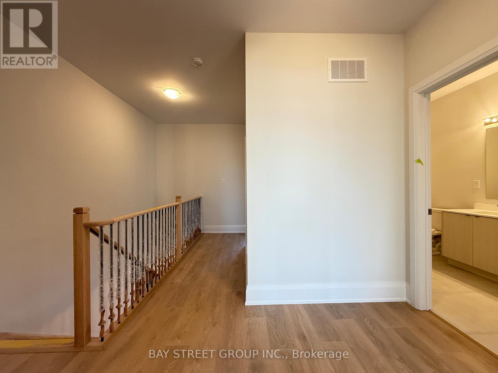 183 Seguin Street, Richmond Hill, Ontario  L4E 1N3 - Photo 9 - N12606700