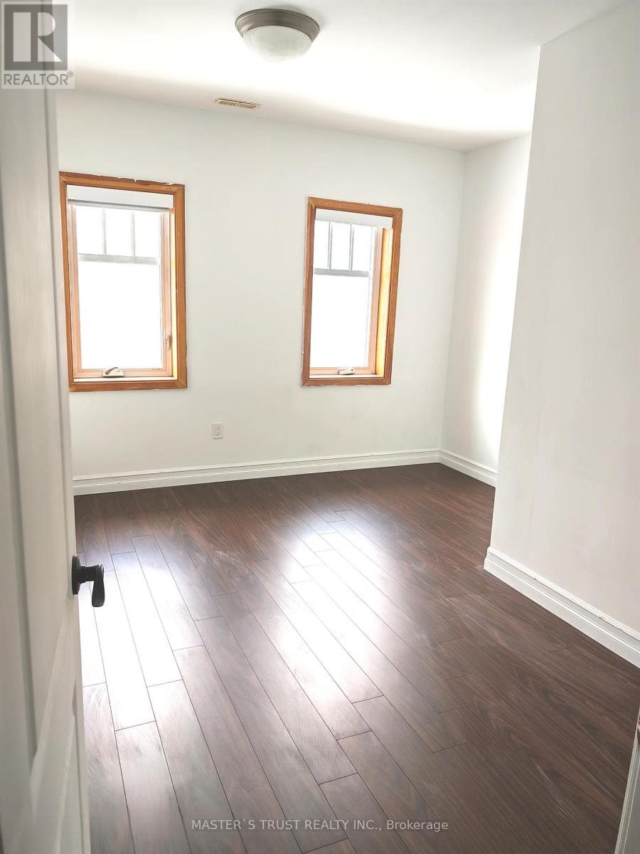 173 Lawrence Avenue E, Toronto, Ontario  M4N 1S9 - Photo 15 - C12569606