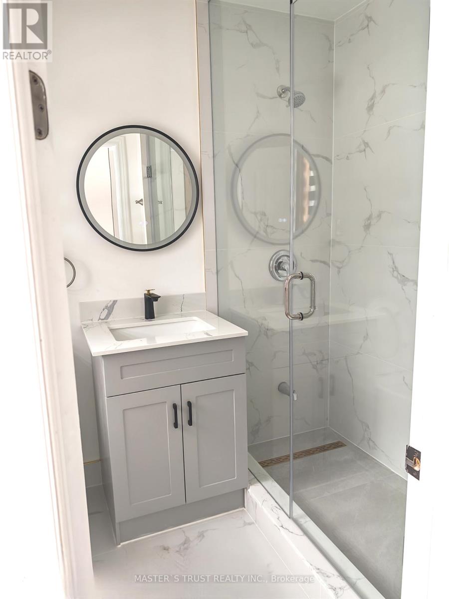 173 Lawrence Avenue E, Toronto, Ontario  M4N 1S9 - Photo 14 - C12569606