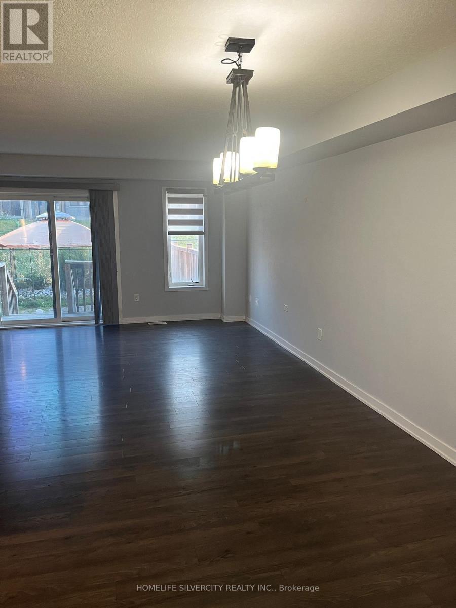 98 Crafter Crescent, Hamilton, Ontario L8J 2V5 - Photo 14 - X12606708