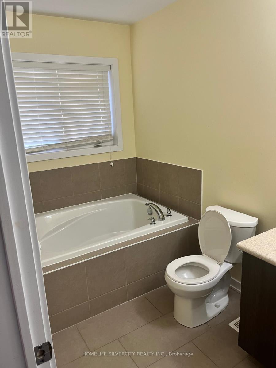 98 Crafter Crescent, Hamilton, Ontario L8J 2V5 - Photo 20 - X12606708