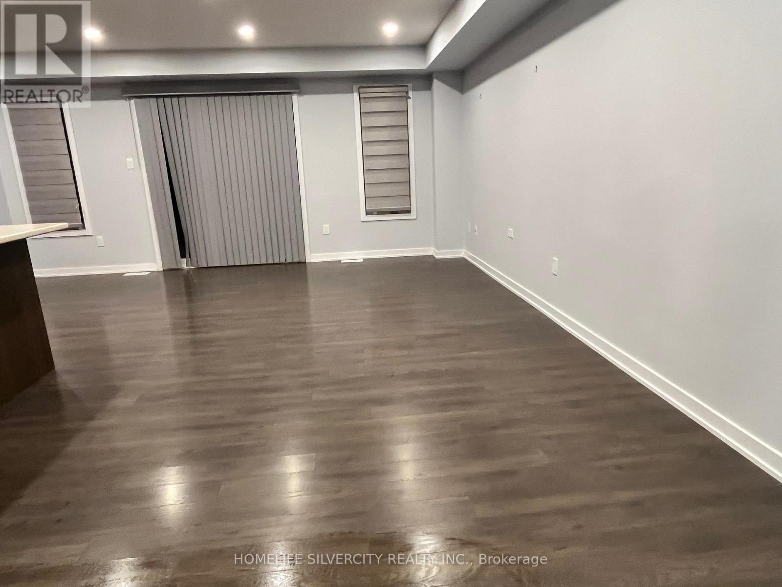 98 Crafter Crescent, Hamilton, Ontario L8J 2V5 - Photo 25 - X12606708