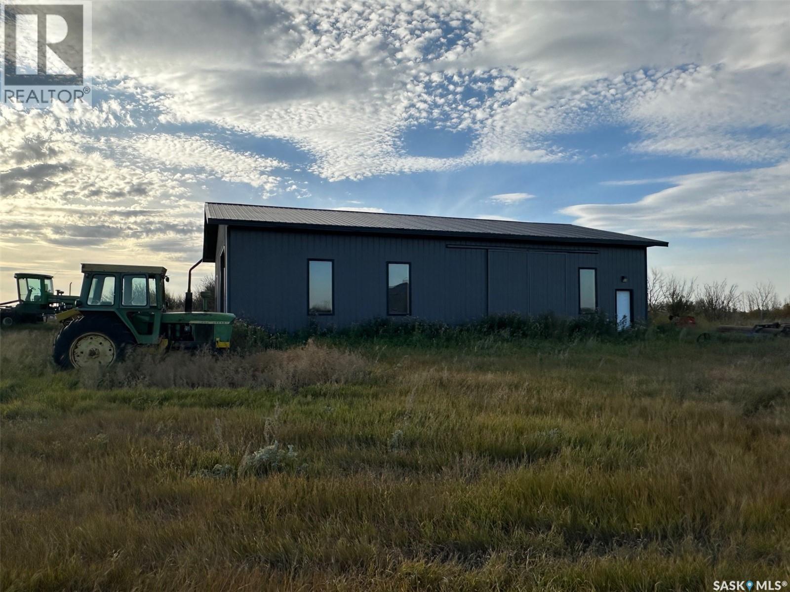Lybeck Shop & Yard, Corman Park Rm No. 344, Saskatchewan  S0K 2T0 - Photo 4 - SK019871