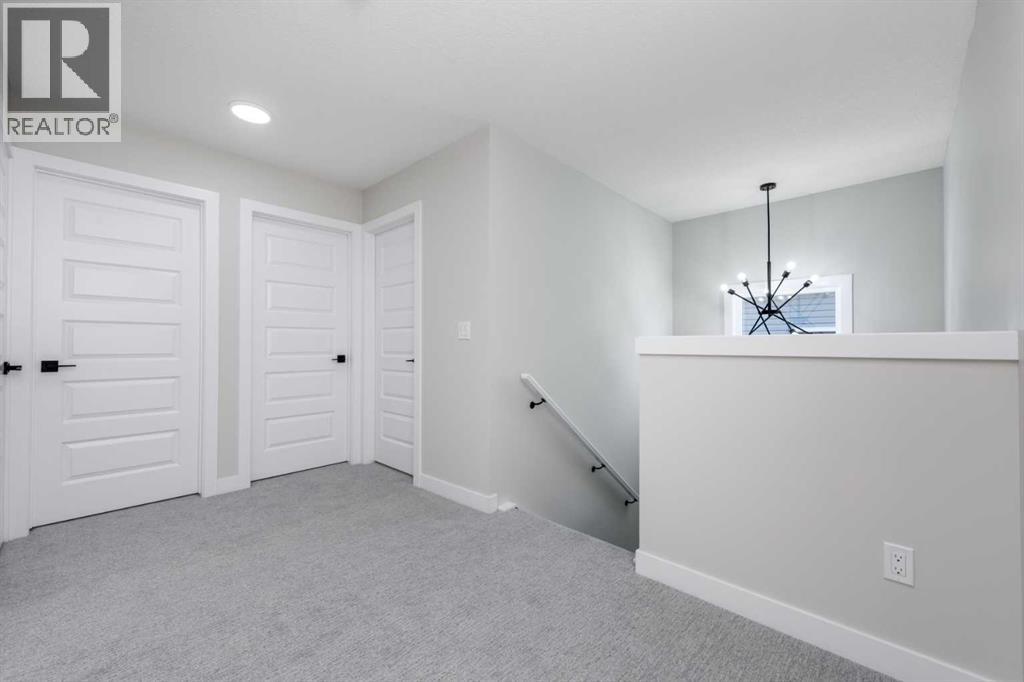 92 Waterford Manor, Chestermere, Alberta  T1X 2T9 - Photo 15 - A2233048