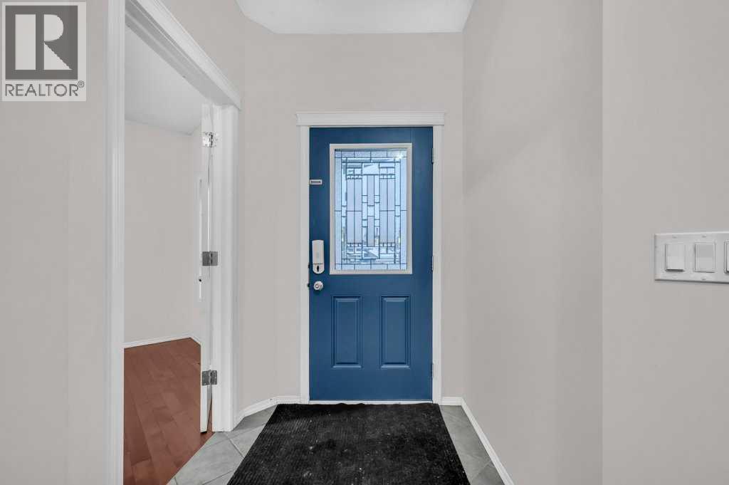 1174 Kingston Crescent Se, Airdrie, Alberta  T4A 0E9 - Photo 3 - A2274147