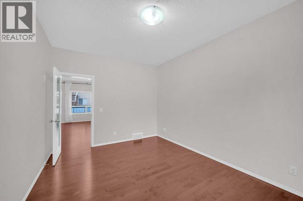 1174 Kingston Crescent Se, Airdrie, Alberta  T4A 0E9 - Photo 4 - A2274147