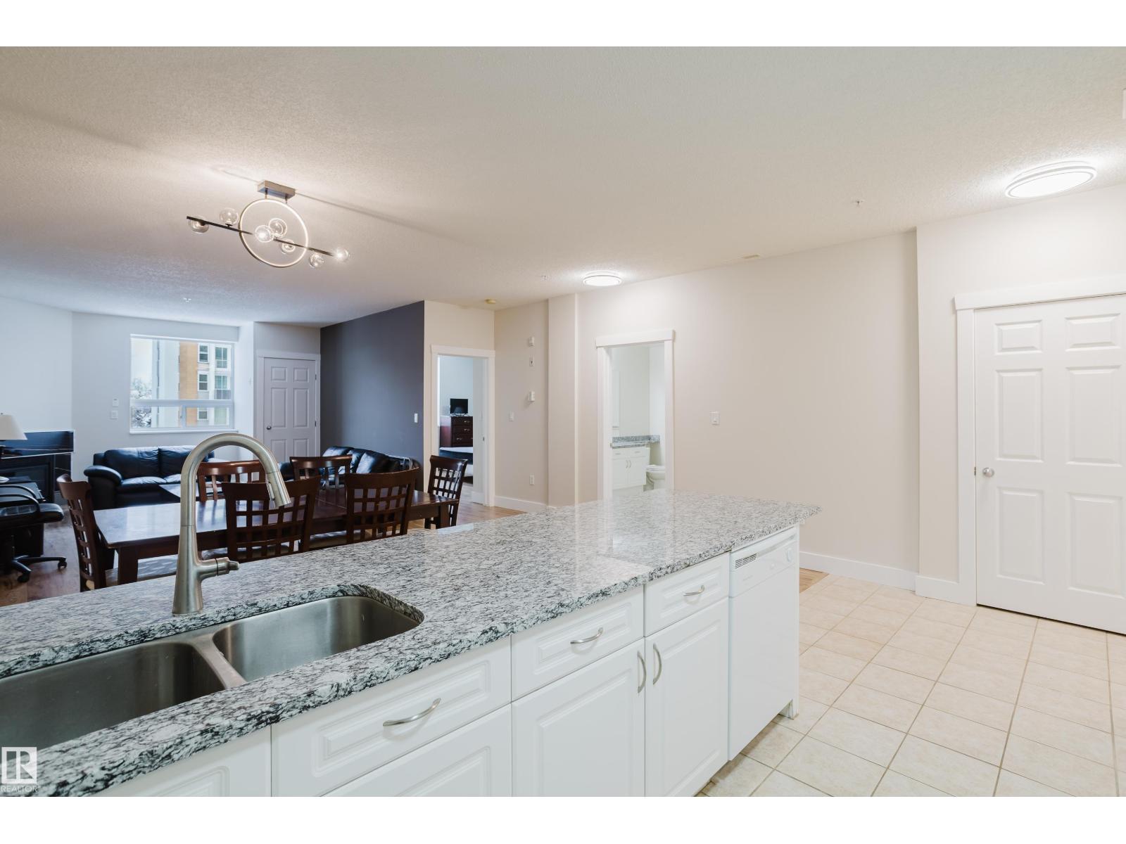 #407 9919 105 St Nw, Edmonton, Alberta  T5K 1B1 - Photo 10 - E4467583