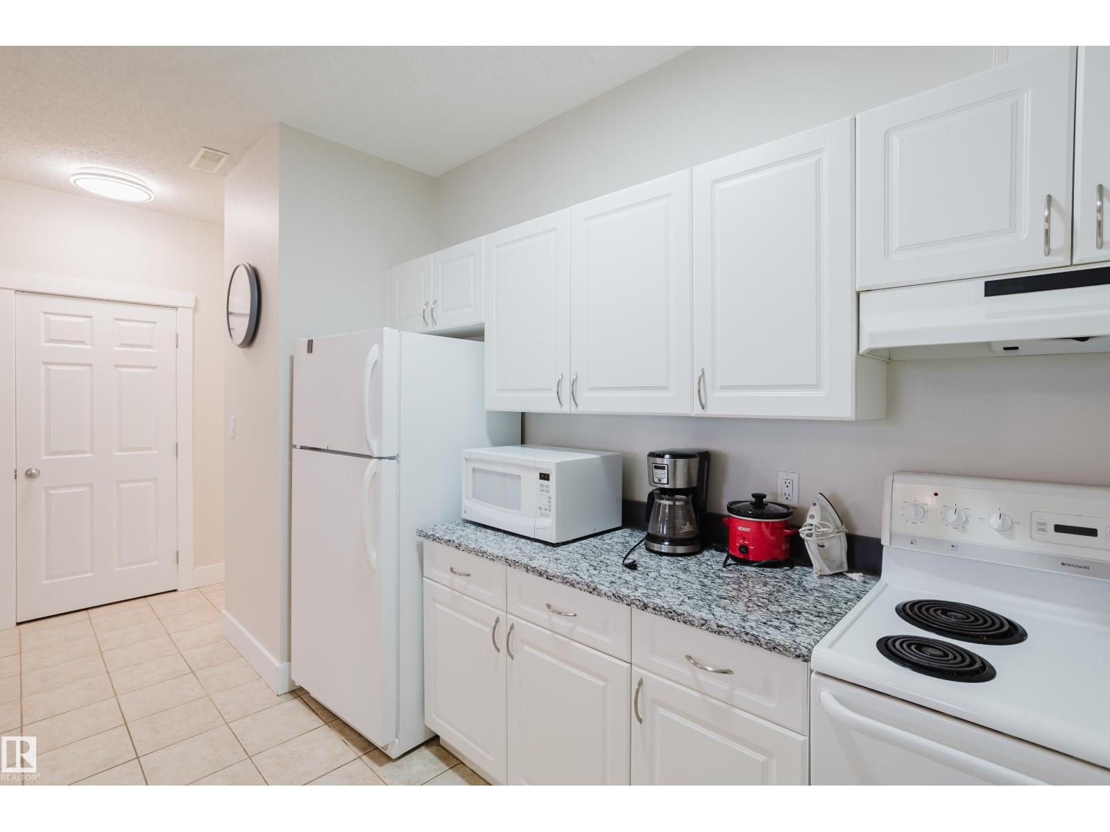 #407 9919 105 St Nw, Edmonton, Alberta  T5K 1B1 - Photo 11 - E4467583