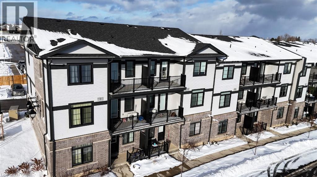 96 Oat Lane, Kitchener, Ontario  N2R 0S8 - Photo 1 - 40792518