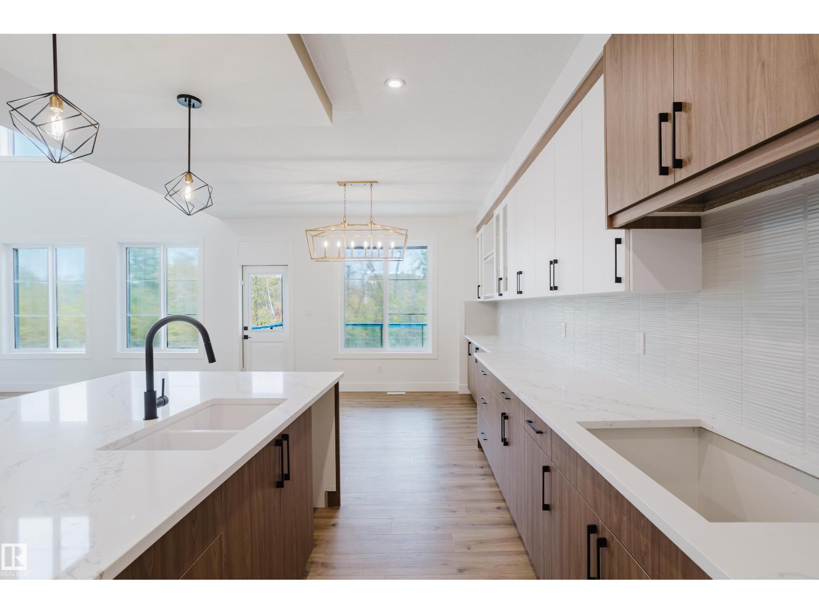 21112 26 Av Nw, Edmonton, Alberta  T6M 3H2 - Photo 19 - E4467584