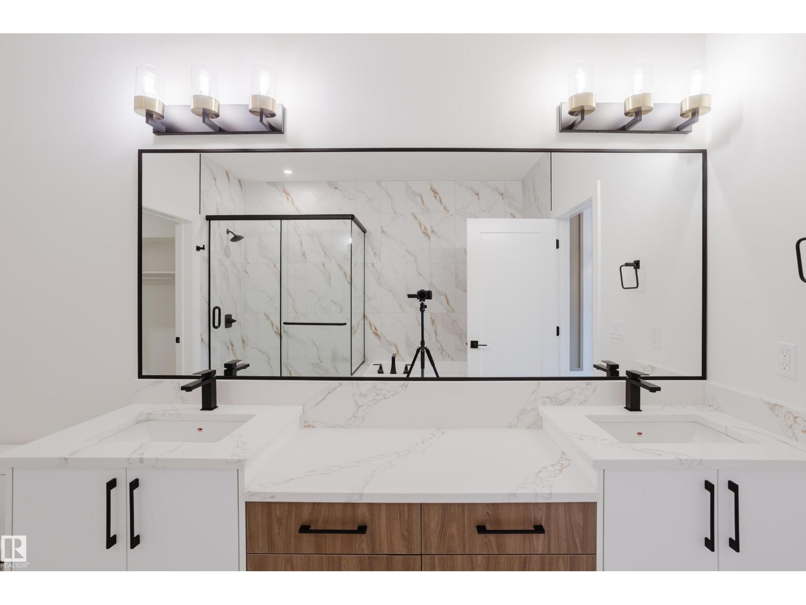 21112 26 Av Nw, Edmonton, Alberta  T6M 3H2 - Photo 49 - E4467584