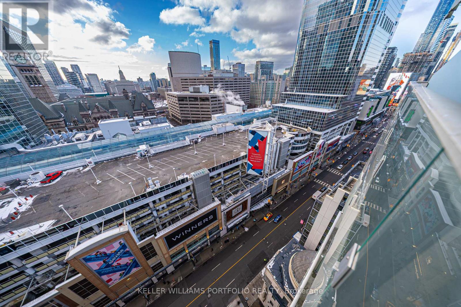 1411 - 197 Yonge Street, Toronto, Ontario  M5B 0C1 - Photo 15 - C12606760