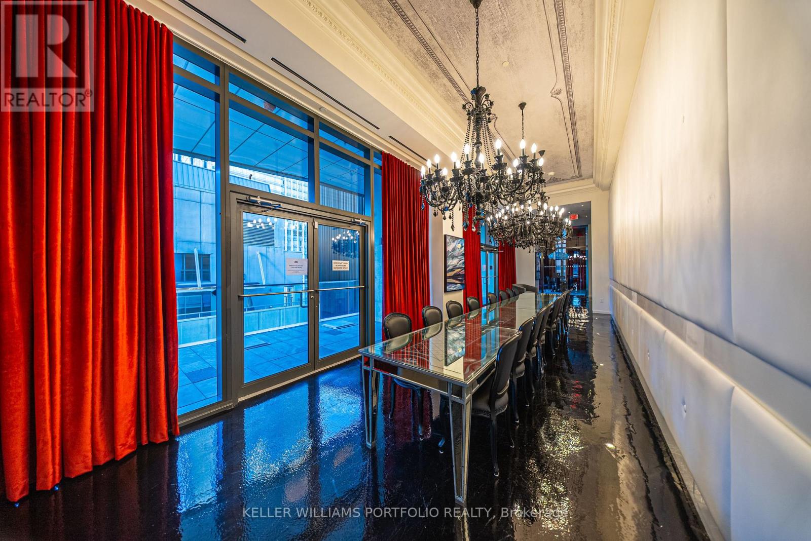 1411 - 197 Yonge Street, Toronto, Ontario  M5B 0C1 - Photo 20 - C12606760