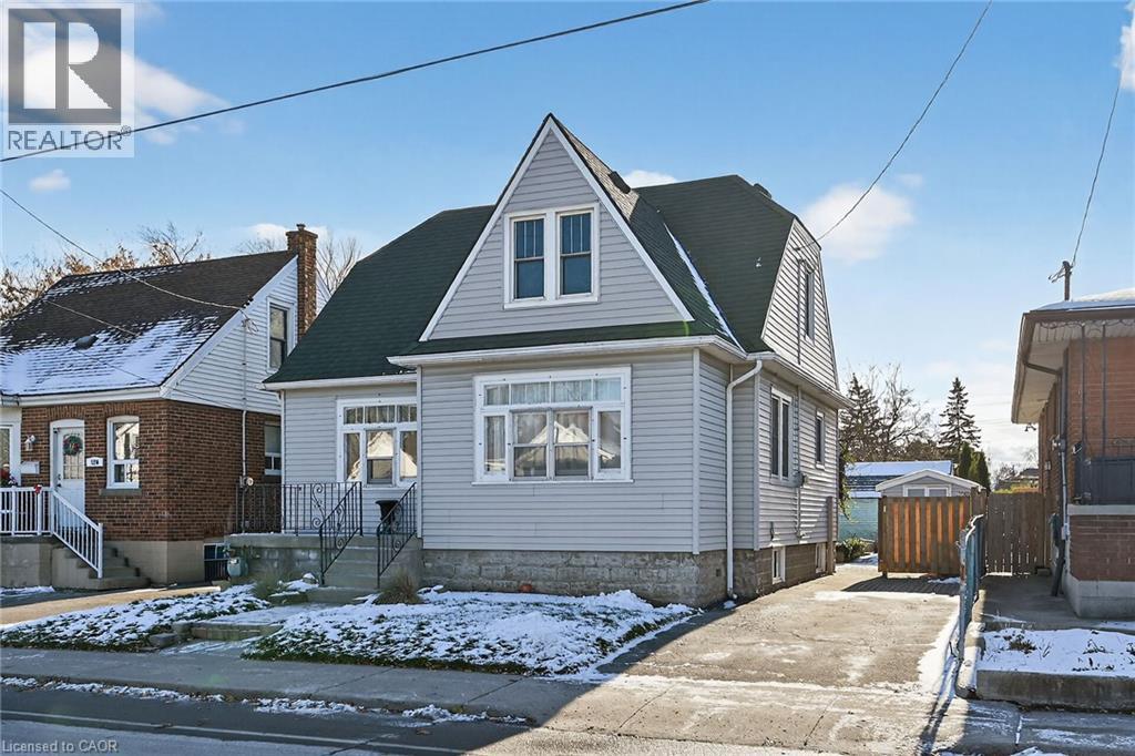 518 BRITANNIA Avenue, Hamilton, Ontario