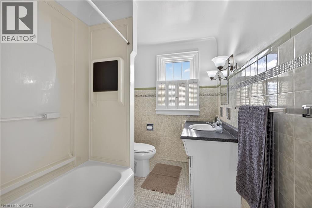 518 Britannia Avenue, Hamilton, Ontario  L8H 1Z8 - Photo 22 - 40792674