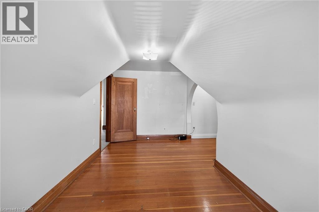 518 Britannia Avenue, Hamilton, Ontario  L8H 1Z8 - Photo 32 - 40792674