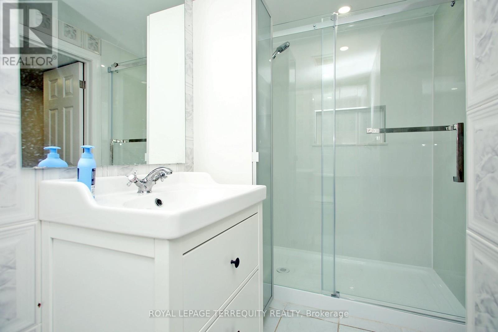 Bsmt - 104 Snowhill Crescent, Toronto, Ontario  M1S 3T5 - Photo 15 - E12606734