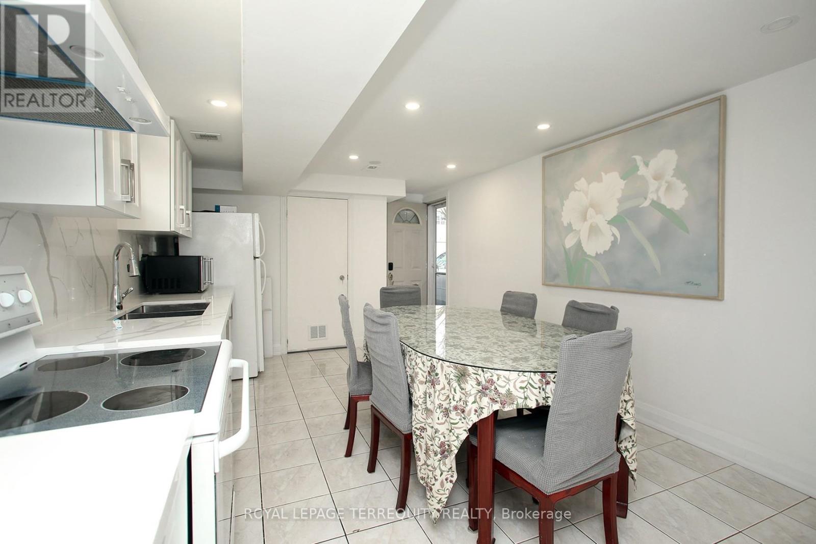 Bsmt - 104 Snowhill Crescent, Toronto, Ontario  M1S 3T5 - Photo 4 - E12606734