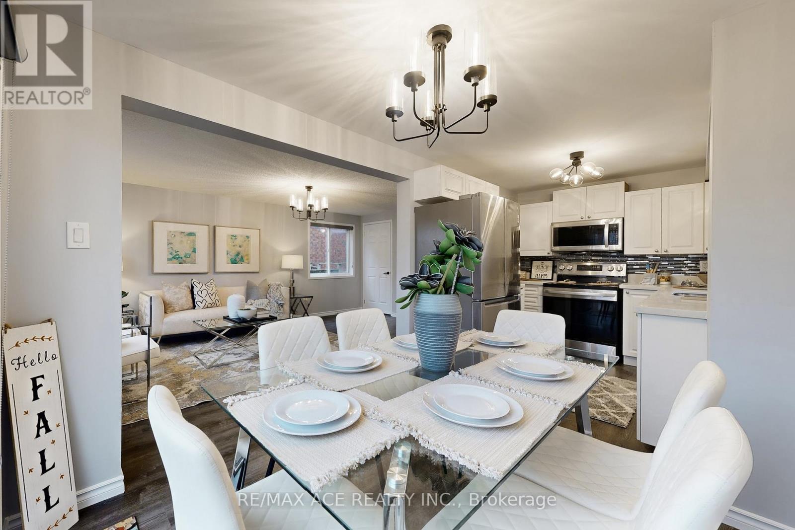 6 Aconley Court, Barrie, Ontario  L4M 7B3 - Photo 12 - S12606738