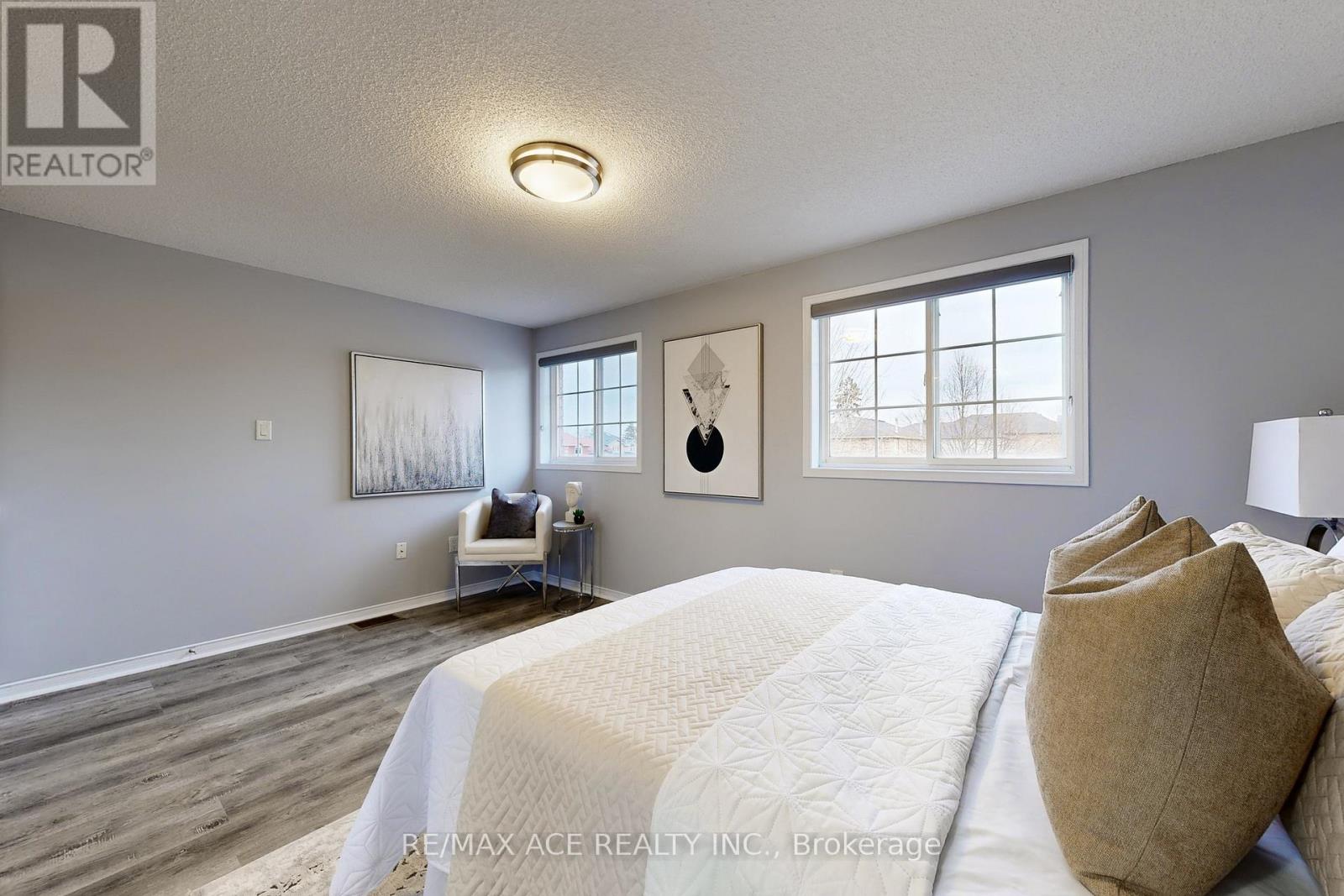 6 Aconley Court, Barrie, Ontario  L4M 7B3 - Photo 23 - S12606738