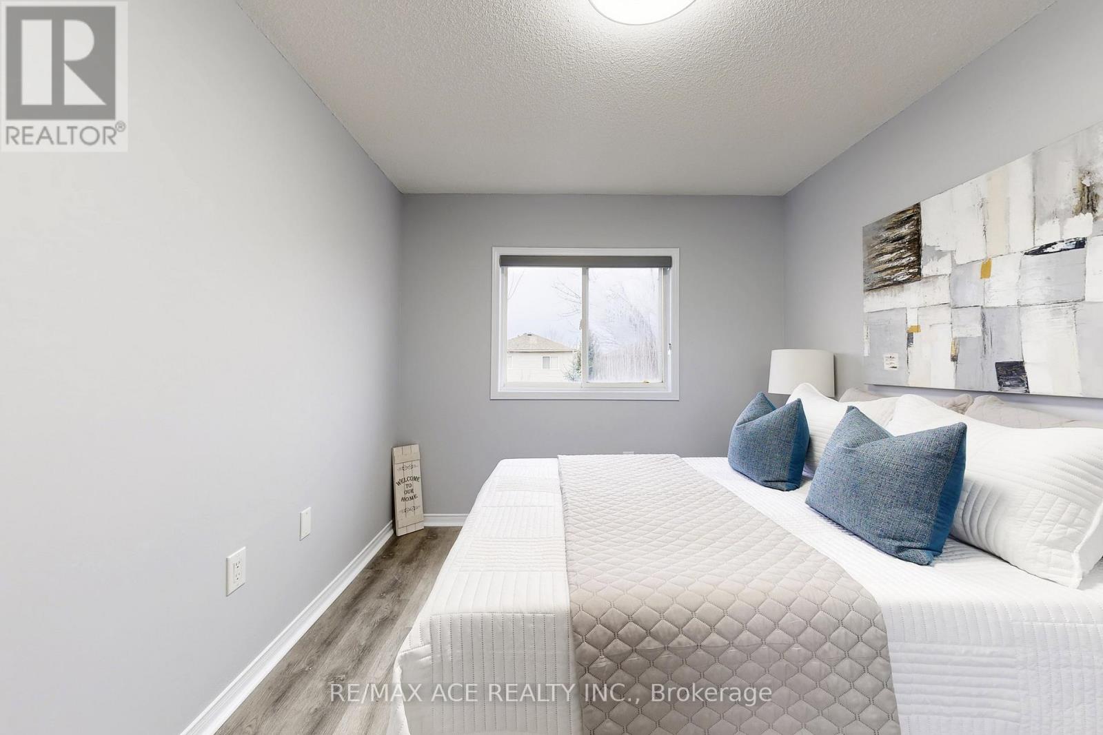 6 Aconley Court, Barrie, Ontario  L4M 7B3 - Photo 25 - S12606738