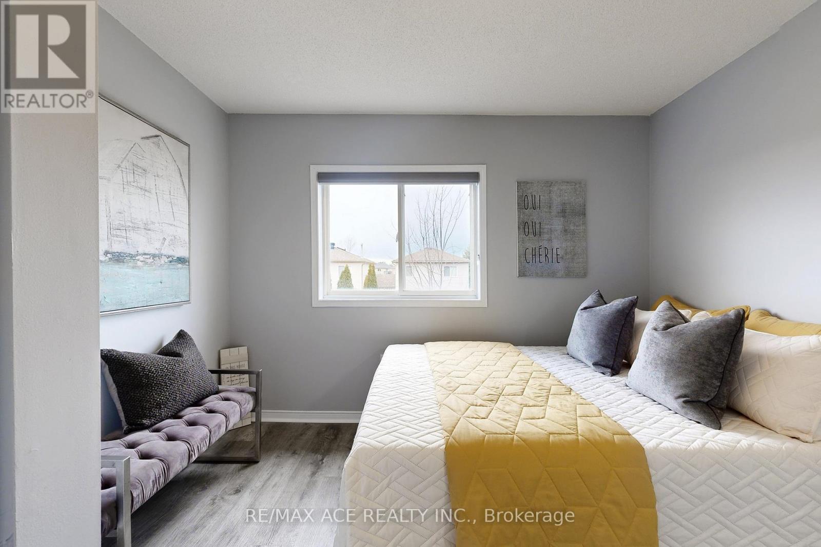 6 Aconley Court, Barrie, Ontario  L4M 7B3 - Photo 29 - S12606738