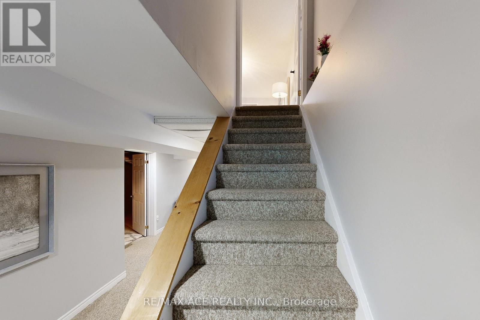 6 Aconley Court, Barrie, Ontario  L4M 7B3 - Photo 34 - S12606738