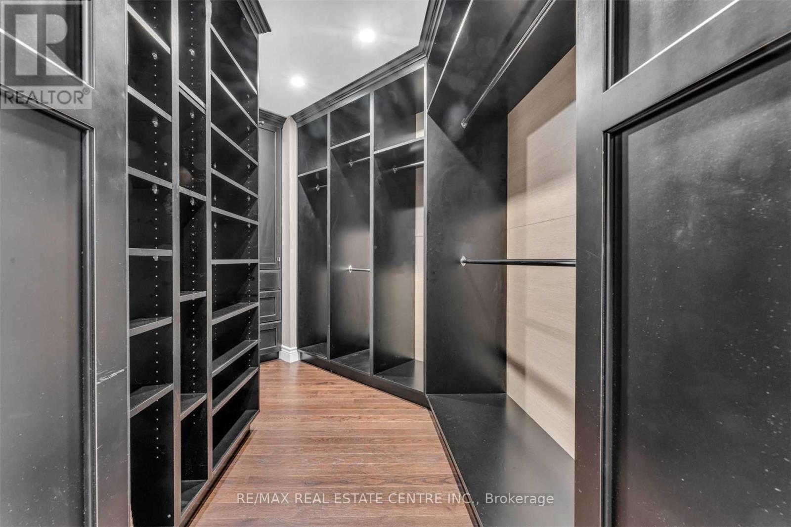 11135 Menzies Court, Milton, Ontario  L0P 1B0 - Photo 22 - W12606728