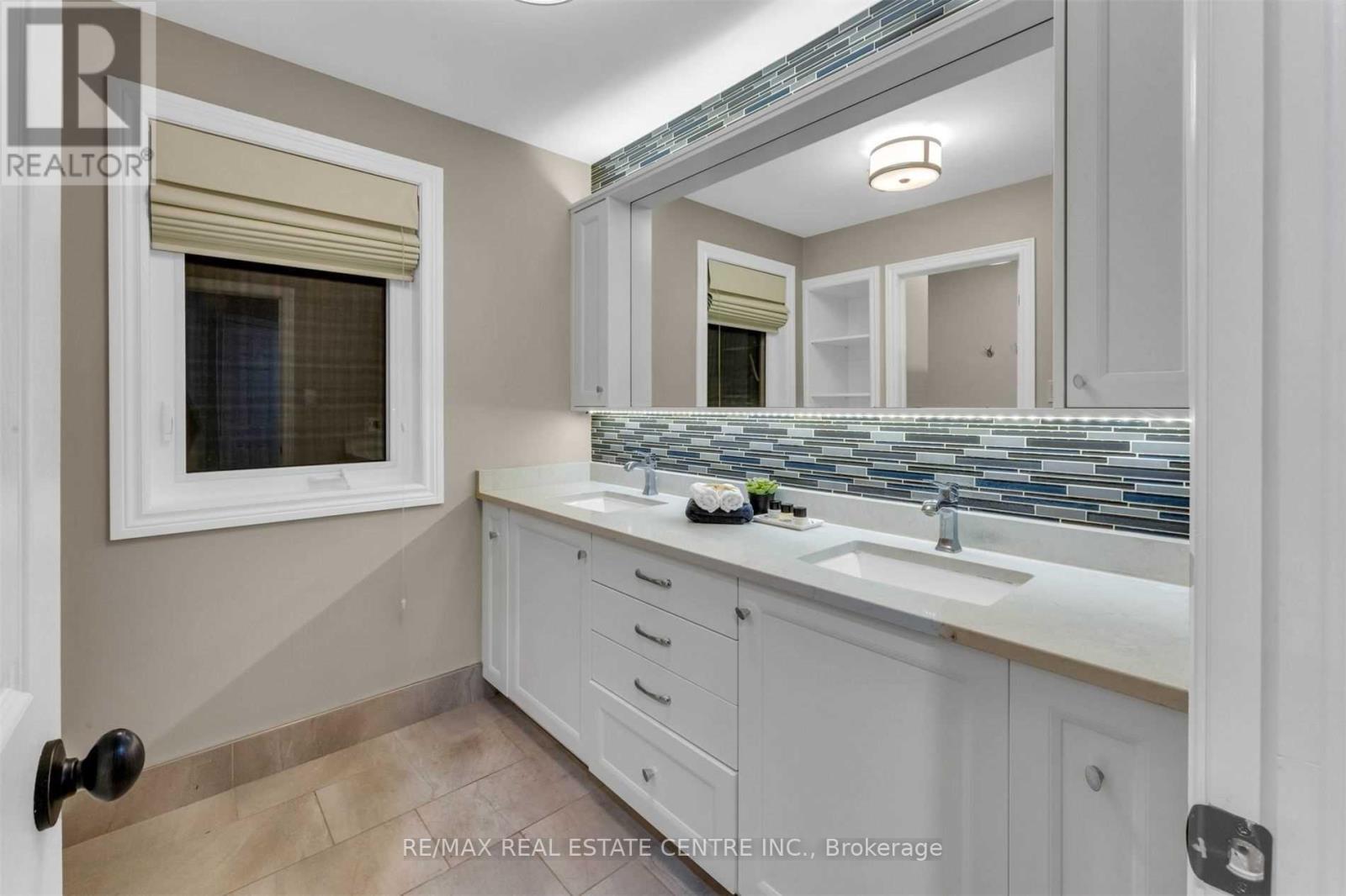 11135 Menzies Court, Milton, Ontario  L0P 1B0 - Photo 27 - W12606728