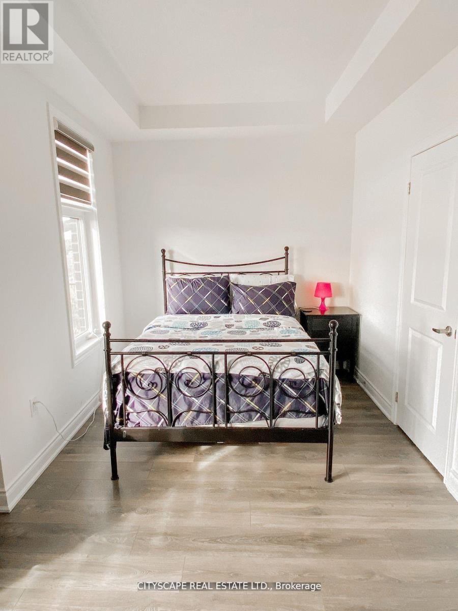 3038 Islington Avenue, Toronto, Ontario  M9L 0A6 - Photo 13 - W12606756