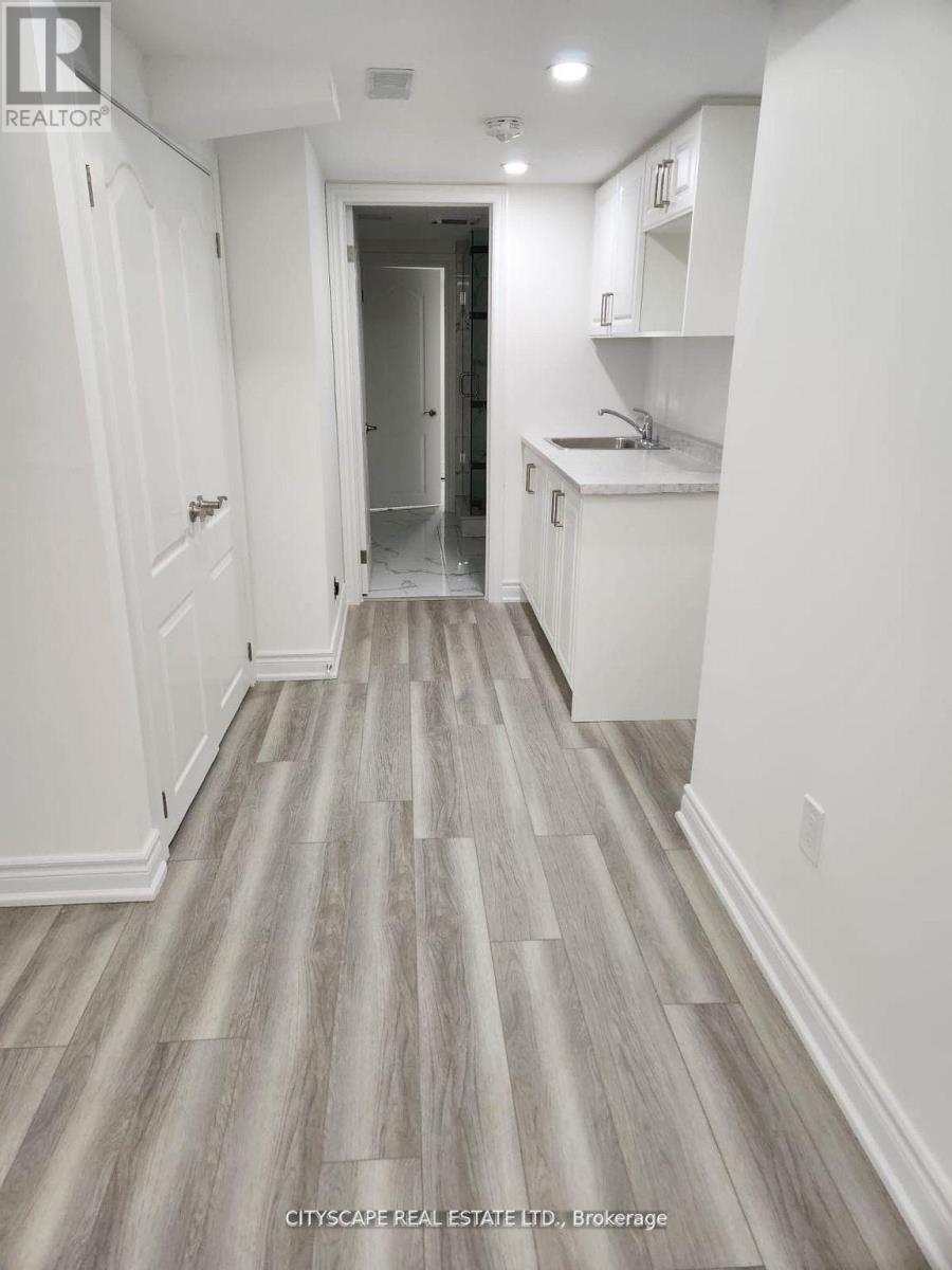 3038 Islington Avenue, Toronto, Ontario  M9L 0A6 - Photo 19 - W12606756