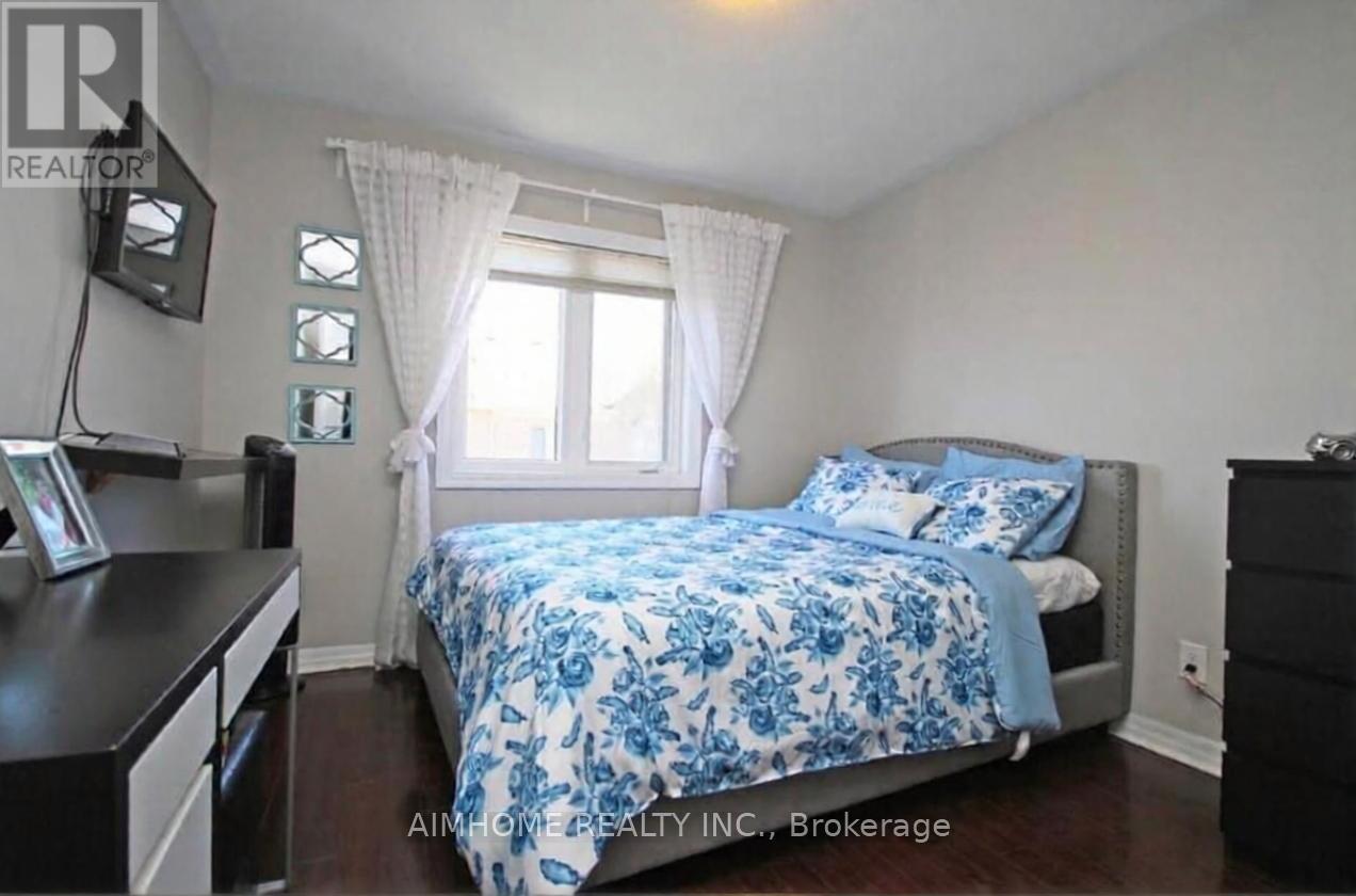 103 Donovan Heights, Milton, Ontario  L9T 0R4 - Photo 10 - W12606762