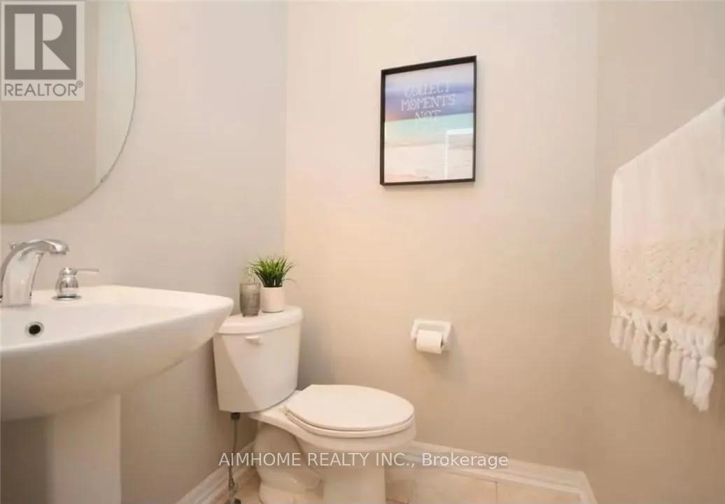 103 Donovan Heights, Milton, Ontario  L9T 0R4 - Photo 7 - W12606762