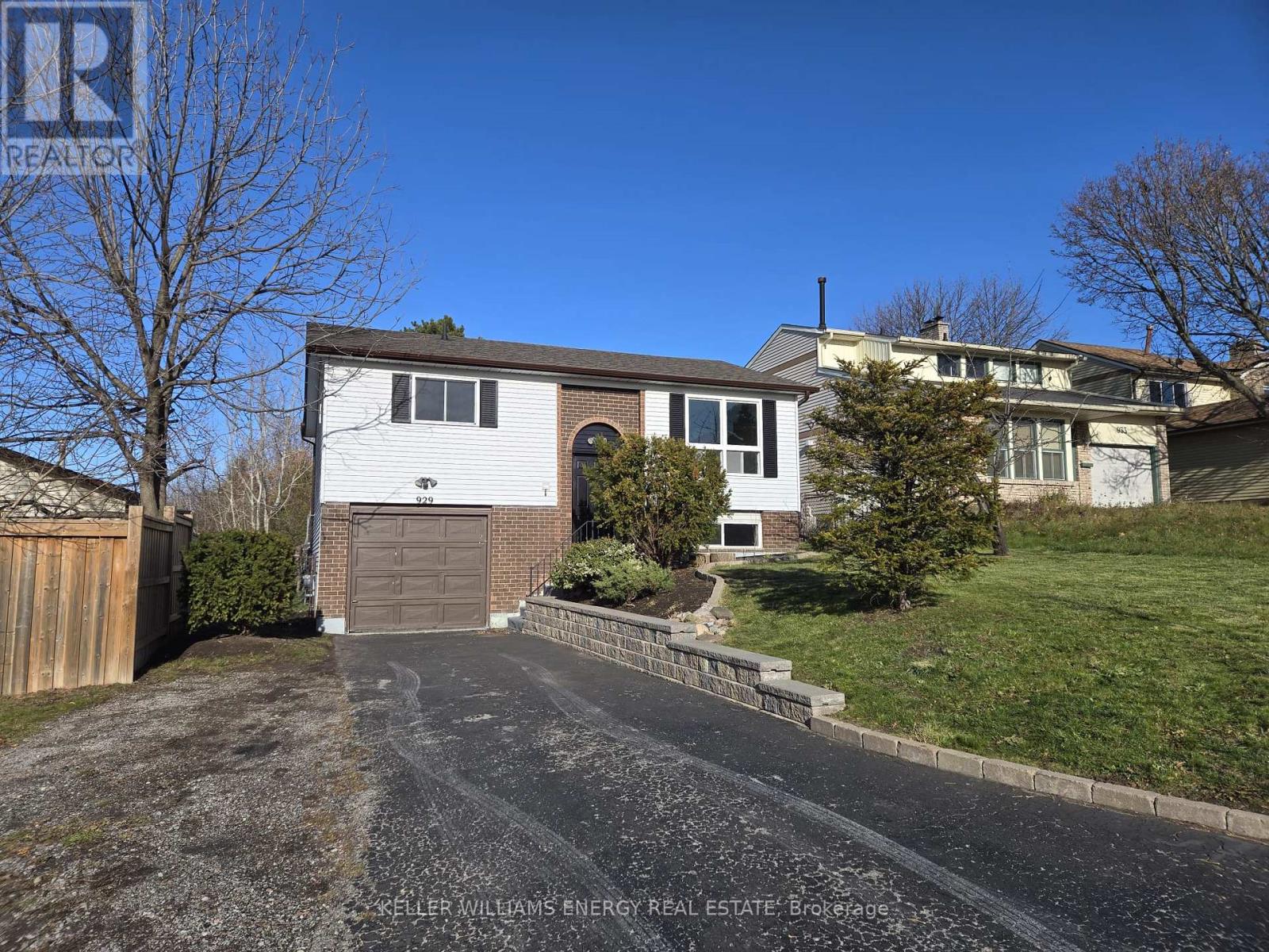 Lower - 929 Southdown Drive, Oshawa, Ontario  L1H 7Z5 - Photo 2 - E12606778