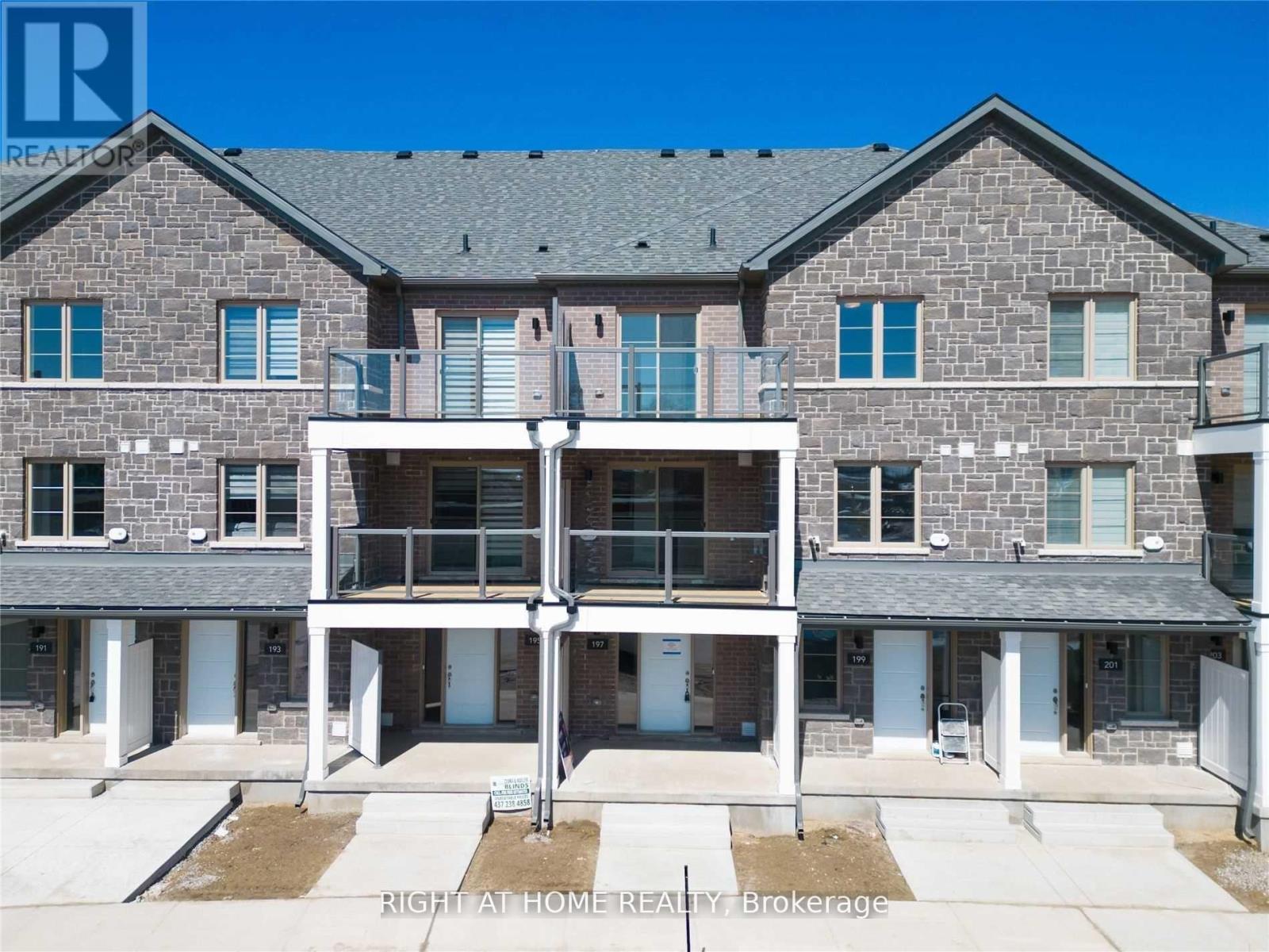 197 - 205 WEST OAK TERRACE N, Kitchener, Ontario