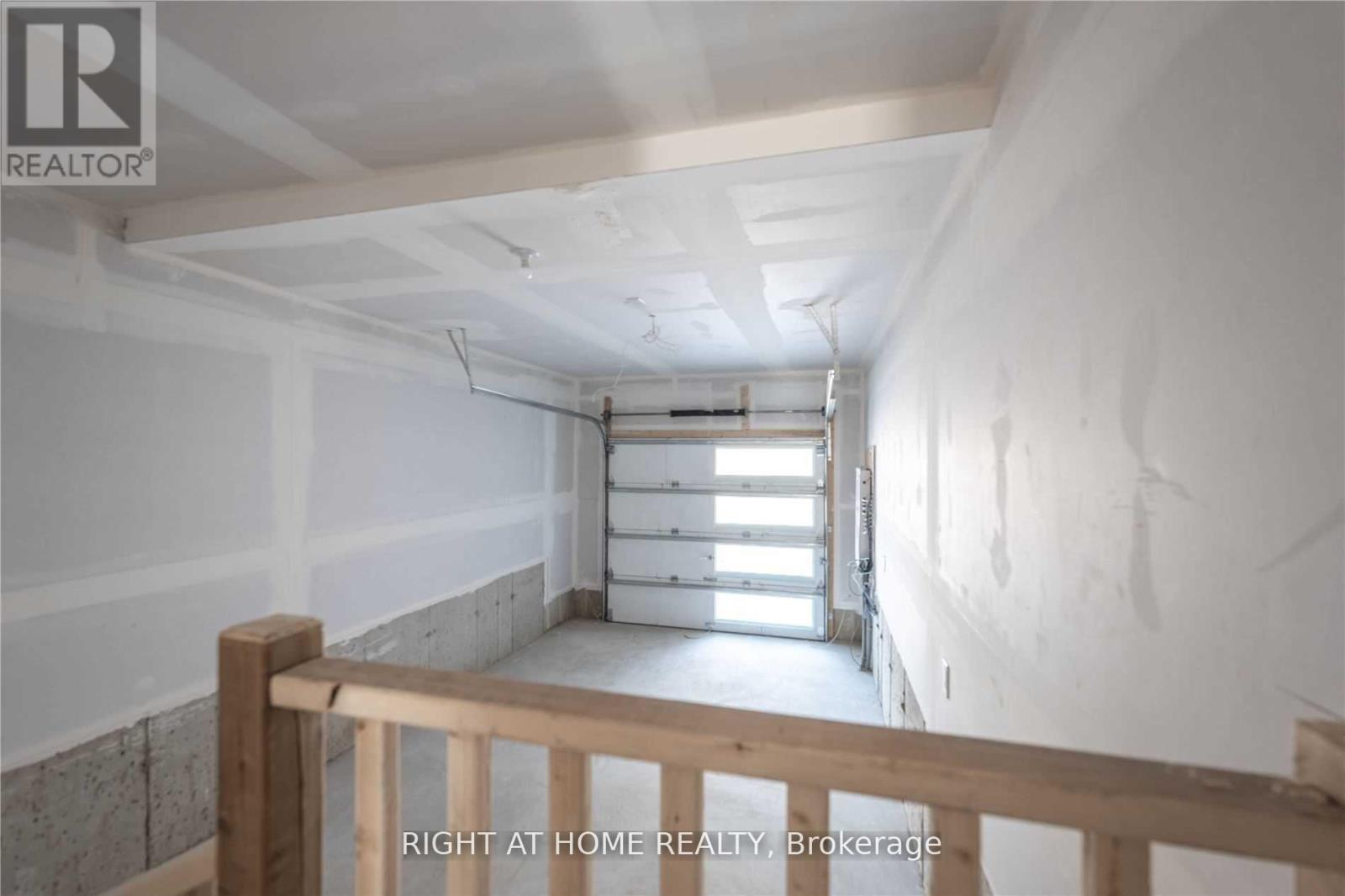 197 - 205 West Oak Terrace N, Kitchener, Ontario  N2R 0R9 - Photo 10 - X12606758