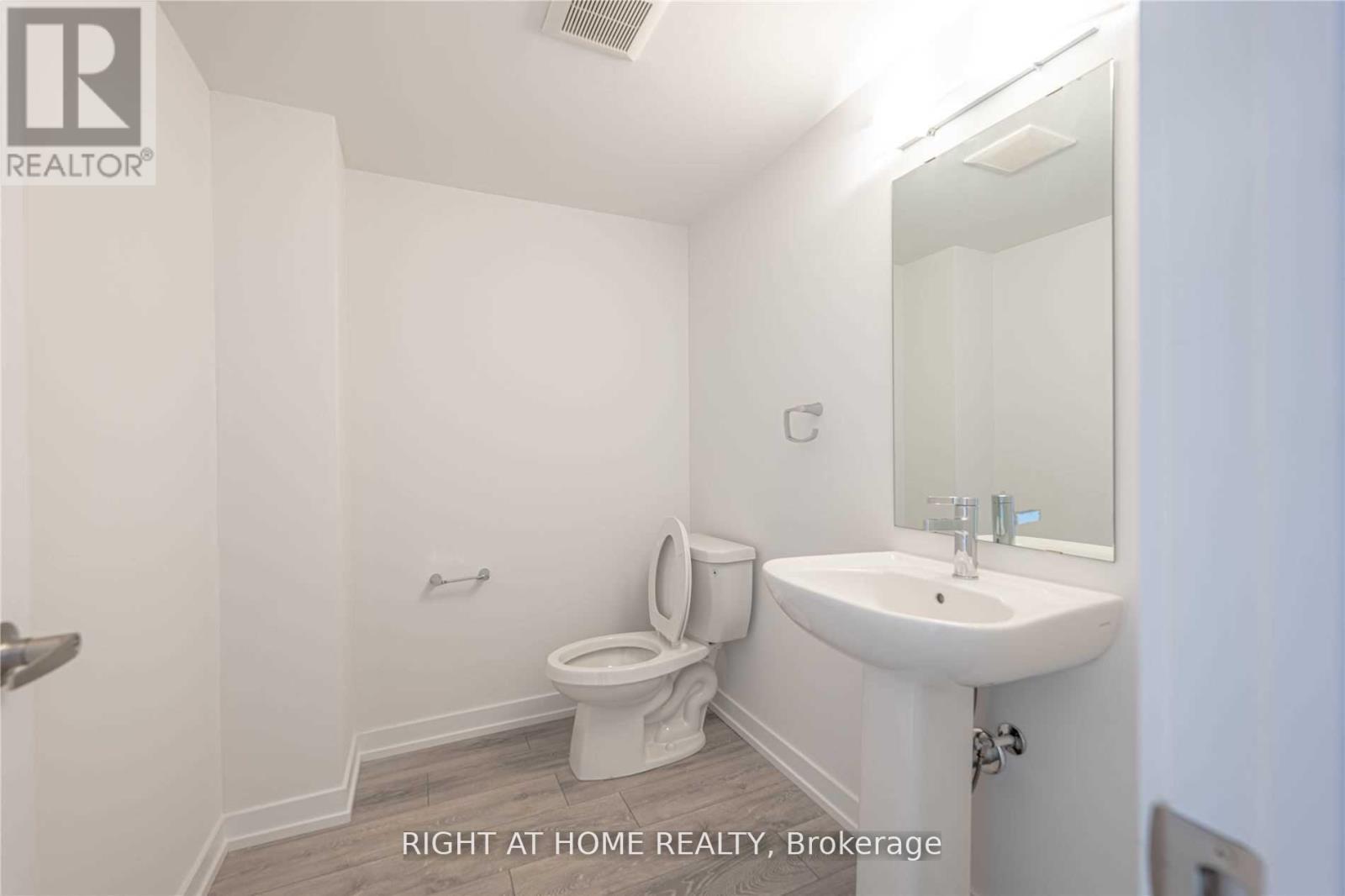 197 - 205 West Oak Terrace N, Kitchener, Ontario  N2R 0R9 - Photo 5 - X12606758