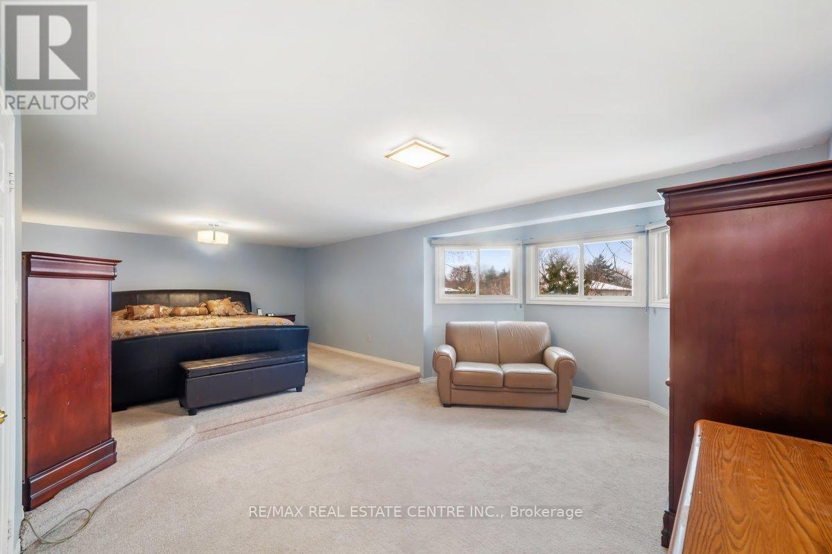 48 Howell Street N, Brampton, Ontario  L6Y 3H8 - Photo 30 - W12604410