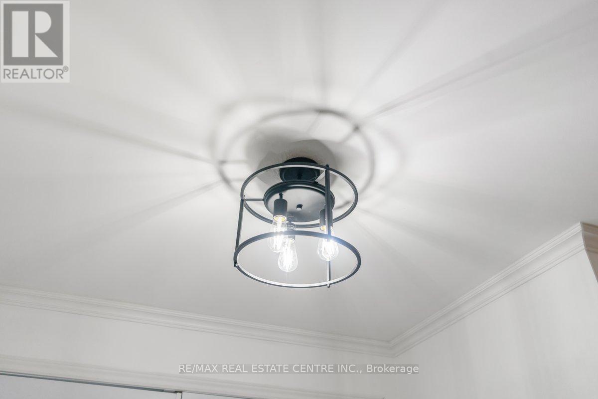 48 Howell Street N, Brampton, Ontario  L6Y 3H8 - Photo 43 - W12604410