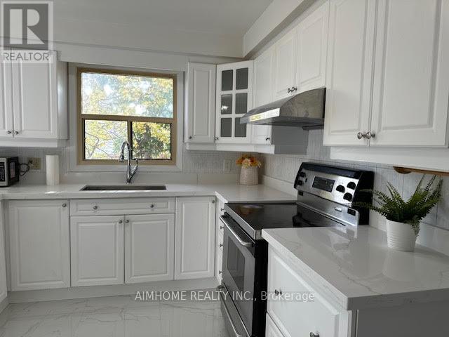 Upper Apartment - 373 Apache Trail, Toronto, Ontario  M2H 2W6 - Photo 14 - C12605678