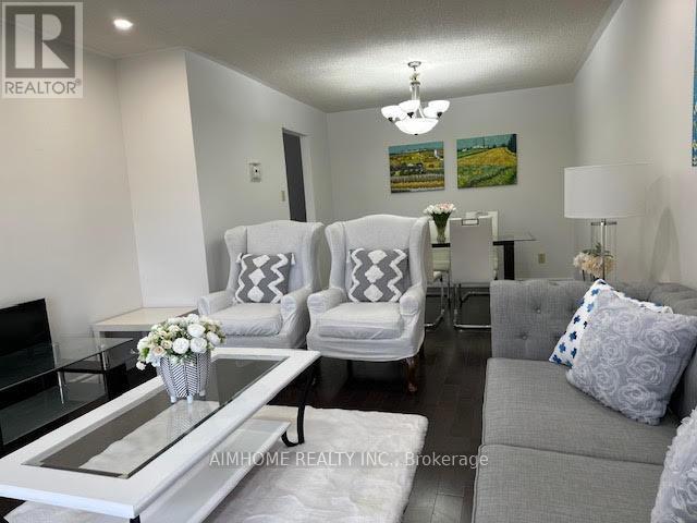 Upper Apartment - 373 Apache Trail, Toronto, Ontario  M2H 2W6 - Photo 18 - C12605678