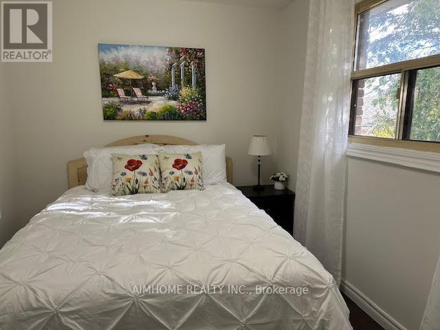 Upper Apartment - 373 Apache Trail, Toronto, Ontario  M2H 2W6 - Photo 6 - C12605678