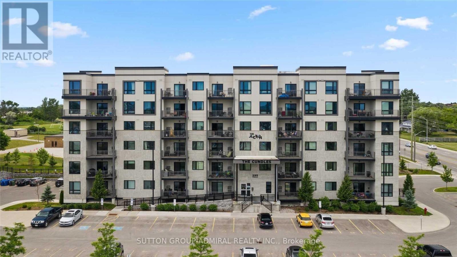 301 - 295 CUNDLES ROAD E, Barrie, Ontario