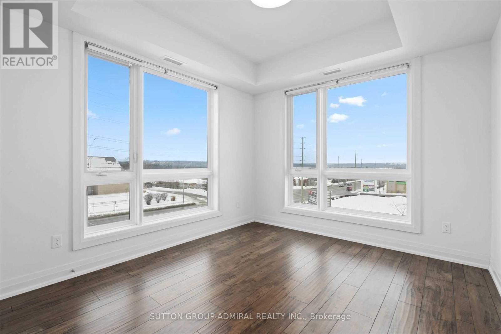 301 - 295 Cundles Road E, Barrie, Ontario  L4M 4S5 - Photo 16 - S12606770