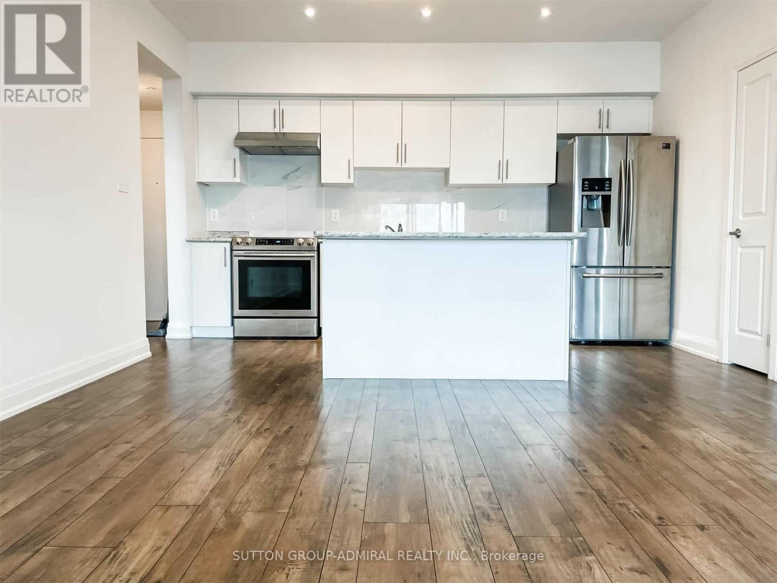 301 - 295 Cundles Road E, Barrie, Ontario  L4M 4S5 - Photo 24 - S12606770